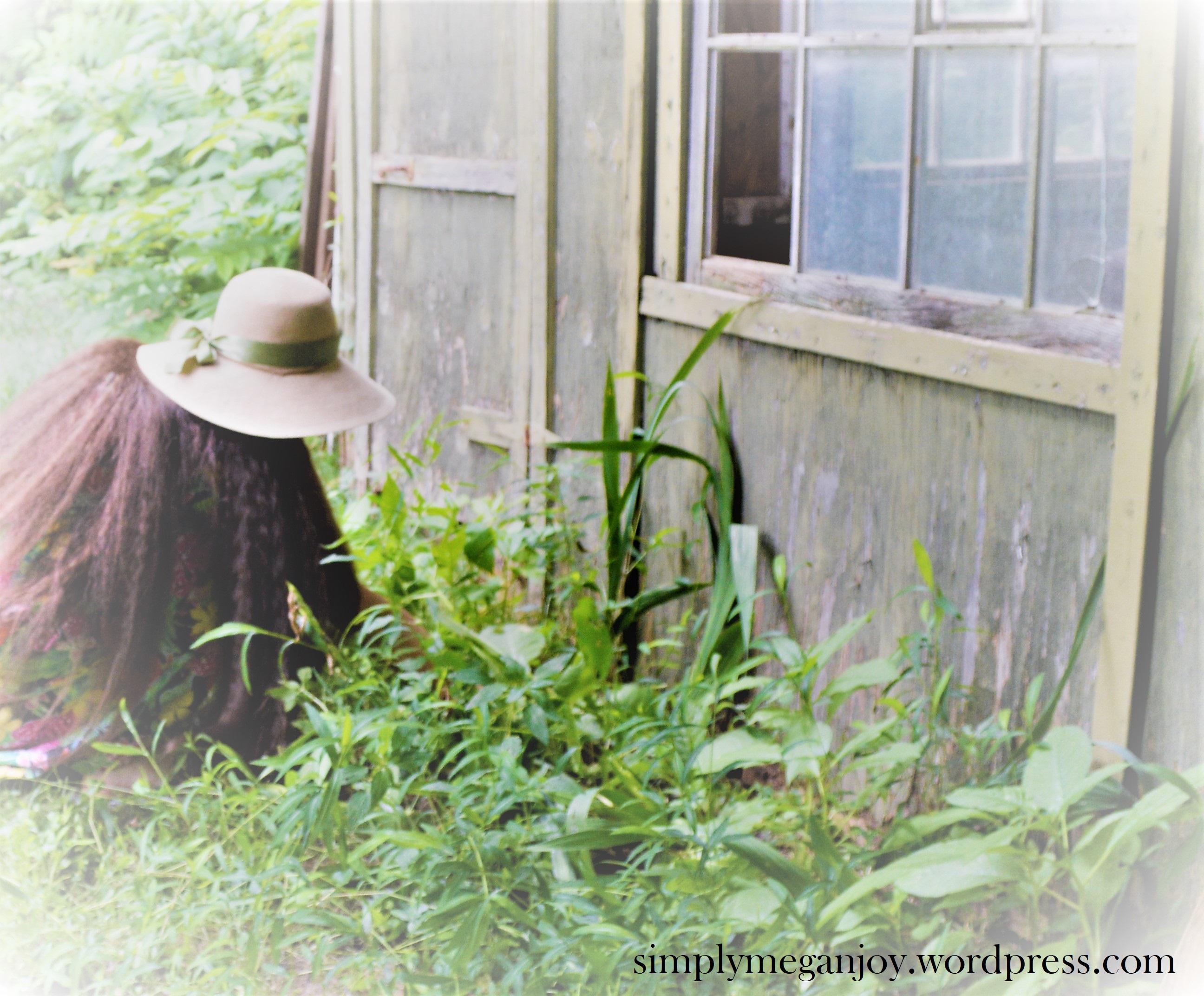 SIY (Sew It Yourself) - Gardening Dress simplymeganjoy.wordpress.com 3