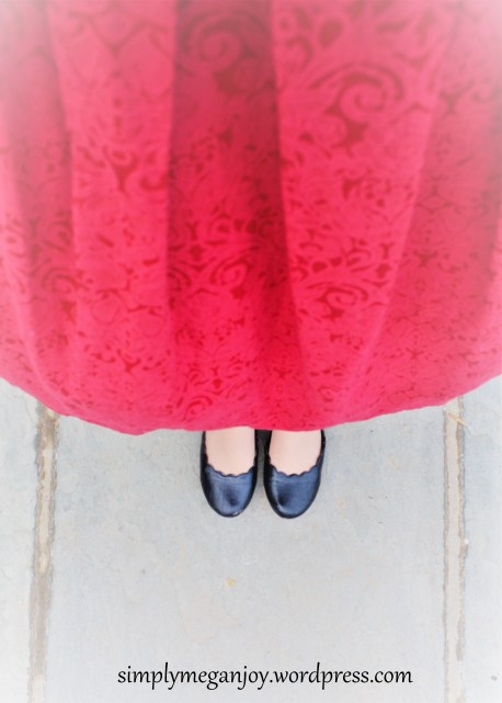 My Crimson Christmas Ft. Lindy Bop - simplymeganjoy.wordpress.com 4.JPG