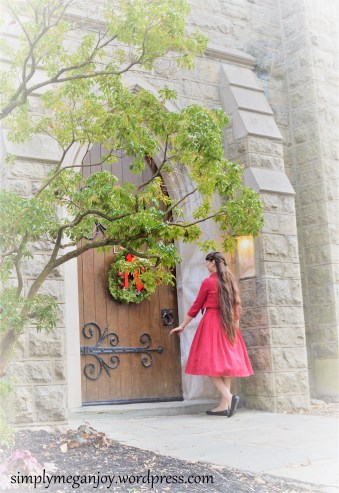 My Crimson Christmas Ft. Lindy Bop - simplymeganjoy.wordpress.com 9.JPG